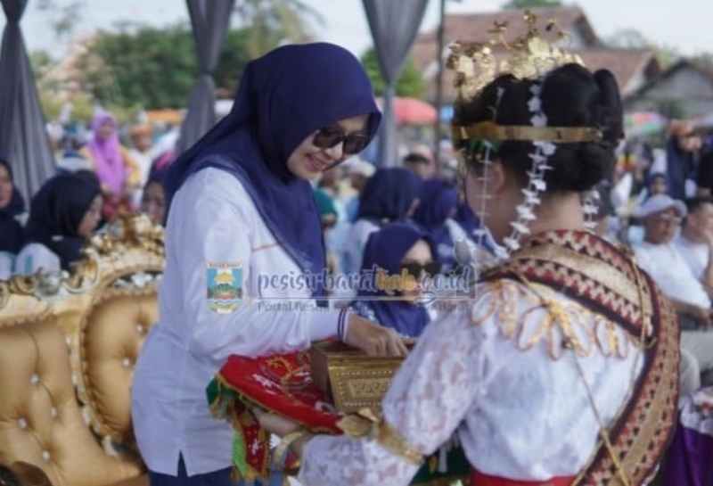 Septi Heri Agusnaeni: Pekan Fest Mampu Meningkatkan Ekonomian dan Semangat Bagi Pelaku UMKM Septi Heri Agusnaeni: Pekan Fest Mampu Meningkatkan Ekonomian dan Semangat Bagi Pelaku UMKM