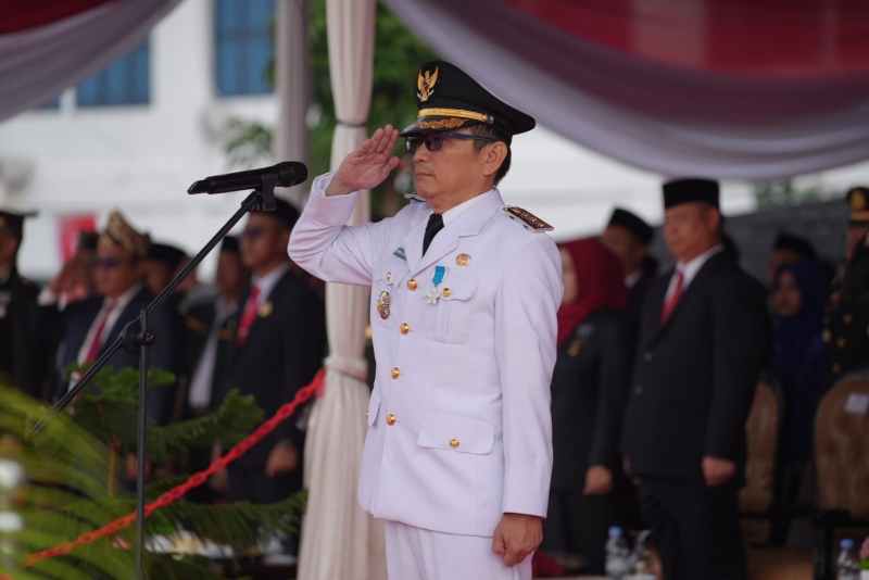 HUT Ke-79 RI, Pj Bupati Febrizal Levi Sukmana Sebagai Inspektur Upacara Pengibaran Sang Merah Putih HUT Ke-79 RI, Pj Bupati Febrizal Levi Sukmana Sebagai Inspektur Upacara Pengibaran Sang Merah Putih