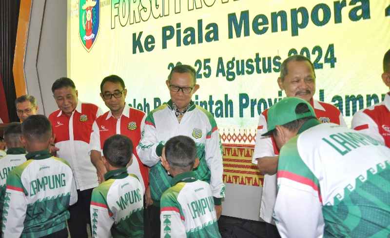 Sekdaprov Lampung Lepas Kontingen FORSGI Menuju Piala Menpora 2, Dorong Optimisme dan Semangat Juang Atlet Muda Sekdaprov Lampung Lepas Kontingen FORSGI Menuju Piala Menpora 2, Dorong Optimisme dan Semangat Juang Atlet Muda