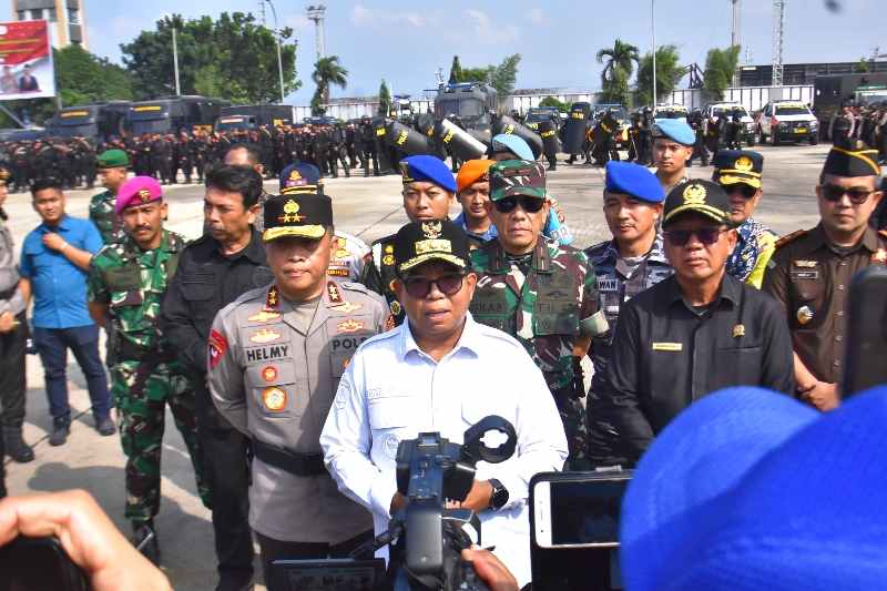 Gelar Apel Pasukan Operasi Mantap Praja Krakatau 2024, Polda Lampung Pastikan Pilkada Berjalan Lancar Gelar Apel Pasukan Operasi Mantap Praja Krakatau 2024, Polda Lampung Pastikan Pilkada Berjalan Lancar