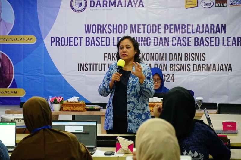 Fakultas Ekonomi dan Bisnis IIB Darmajaya Dorong Pembelajaran Inovatif melalui PBL dan CBL Fakultas Ekonomi dan Bisnis IIB Darmajaya Dorong Pembelajaran Inovatif melalui PBL dan CBL