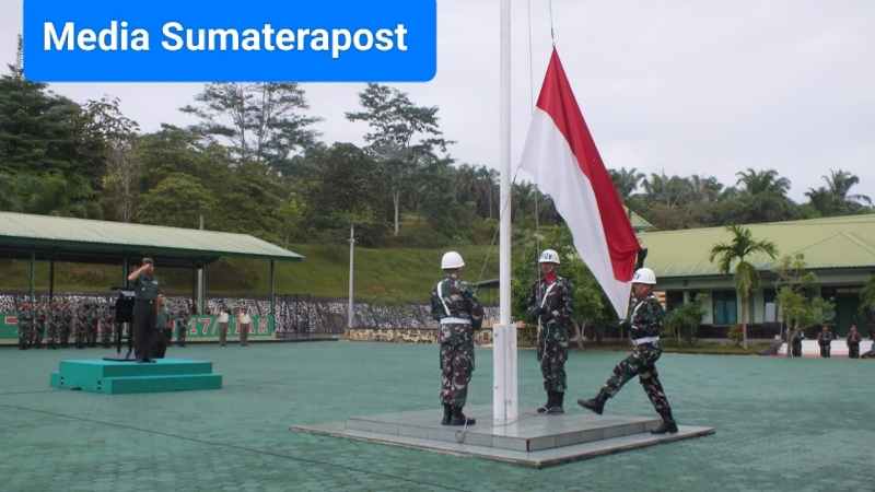Kodim 0117/Atam Gelar Upacara Bendera, Upaya Memelihara Nasionalisme Kodim 0117/Atam Gelar Upacara Bendera, Upaya Memelihara Nasionalisme