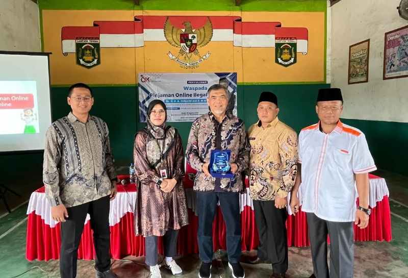 OJK bersama Komisi XI DPR RI Mengedukasi Masyarakat di Kabupaten Lamteng dan Lampura OJK bersama Komisi XI DPR RI Mengedukasi Masyarakat di Kabupaten Lamteng dan Lampura