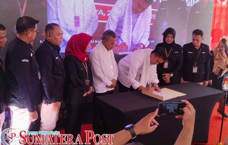 Resmi Serahkan Berkas Pendaftaran Bapaslon, Panca-Ardani Melenggang Bebas Dalam Pilkada 2024 Resmi Serahkan Berkas Pendaftaran Bapaslon, Panca-Ardani Melenggang Bebas Dalam Pilkada 2024