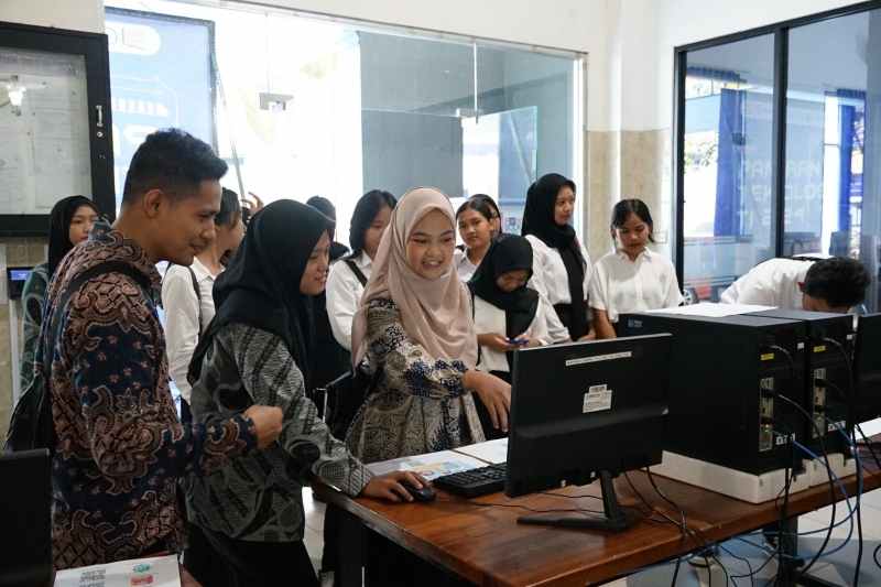 VR Museum Lampung, Inovasi Mahasiswa IIB Darmajaya di Pameran Teknologi TI 2024 VR Museum Lampung, Inovasi Mahasiswa IIB Darmajaya di Pameran Teknologi TI 2024