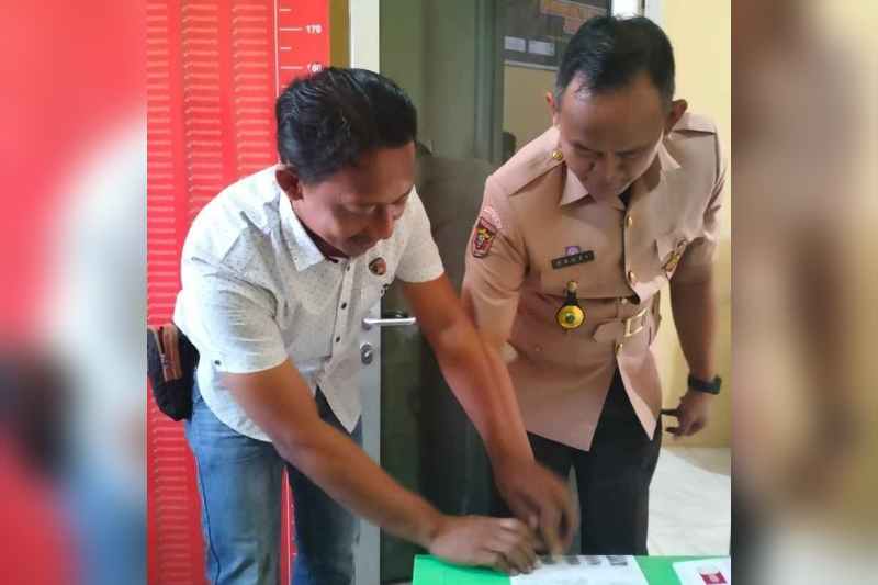 Bakal Calon Bupati Pringsewu Fauzi Sidik Jari Persiapan Administrasi Pencalonan Bakal Calon Bupati Pringsewu Fauzi Sidik Jari Persiapan Administrasi Pencalonan