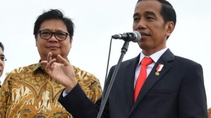 Pasca Hengkang Airlangga dari Golkar, Presiden : Itu Urusan Internal Partai Pasca Hengkang Airlangga dari Golkar, Presiden : Itu Urusan Internal Partai