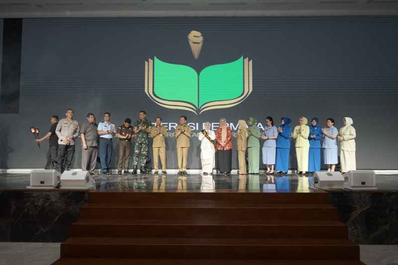 Pemkab Asahan Ikuti Peluncuran Aplikasi Literasi Permata Pemkab Asahan Ikuti Peluncuran Aplikasi Literasi Permata