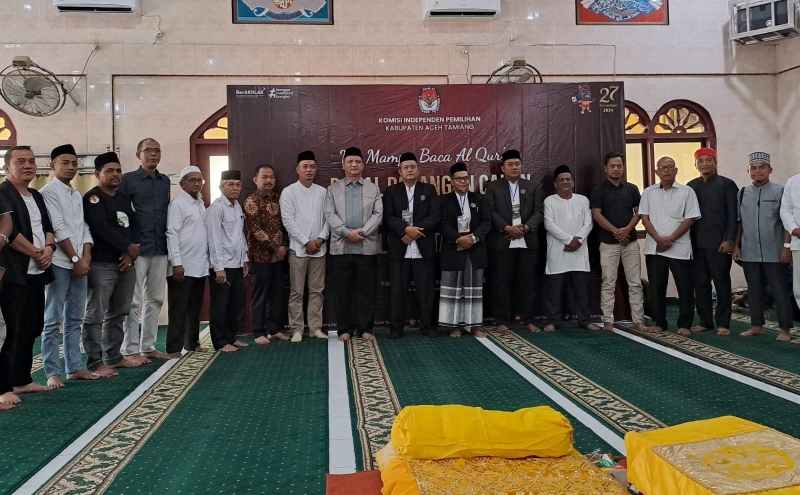 Uji Mampu Membaca Ayat Suci Alquran Bakal Calon Bupati dan Wakil Bupati Aceh Tamiang 2024 Uji Mampu Membaca Ayat Suci Alquran Bakal Calon Bupati dan Wakil Bupati Aceh Tamiang 2024