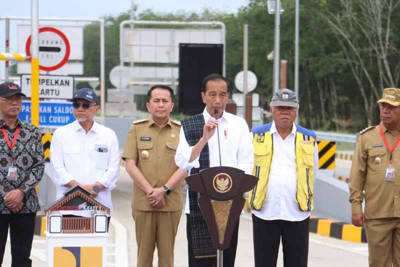 Polres Simalungun Lakukan Pengamanan VVIP Kunjungan Presiden Jokowi Resmikan Pintu Tol Sinaksak Polres Simalungun Lakukan Pengamanan VVIP Kunjungan Presiden Jokowi Resmikan Pintu Tol Sinaksak