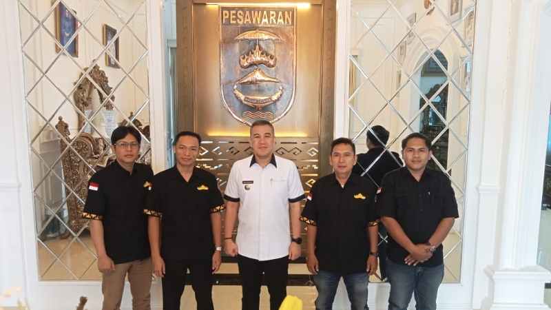 Bupati Pesawaran Ajak IWO Lampung Pacu Pertumbuhan Ekonomi Daerah Bupati Pesawaran Ajak IWO Lampung Pacu Pertumbuhan Ekonomi Daerah