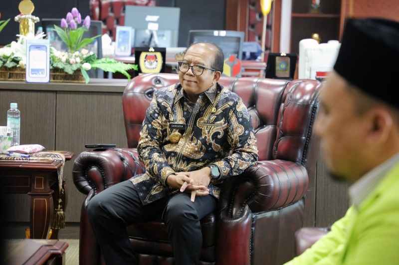 Pj. Gubernur Samsudin Terima Kunjungan Silaturahmi Pengurus DPP TNIAAMBB Pj. Gubernur Samsudin Terima Kunjungan Silaturahmi Pengurus DPP TNIAAMBB