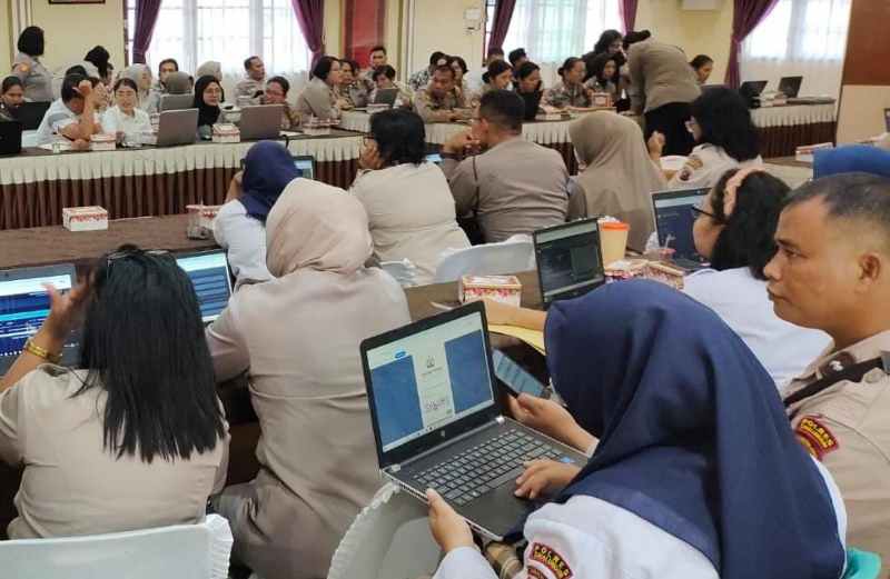 Polres Simalungun Ikuti Sosialisasi Aplikasi Astina Polri Polres Simalungun Ikuti Sosialisasi Aplikasi Astina Polri