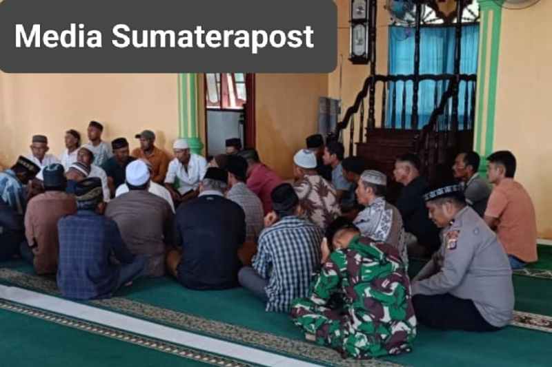 Babinsa Sertu Hendra HS Hadiri Peringatan Maulid Nabi Muhammad SAW di Desa Matang Seping Babinsa Sertu Hendra HS Hadiri Peringatan Maulid Nabi Muhammad SAW di Desa Matang Seping
