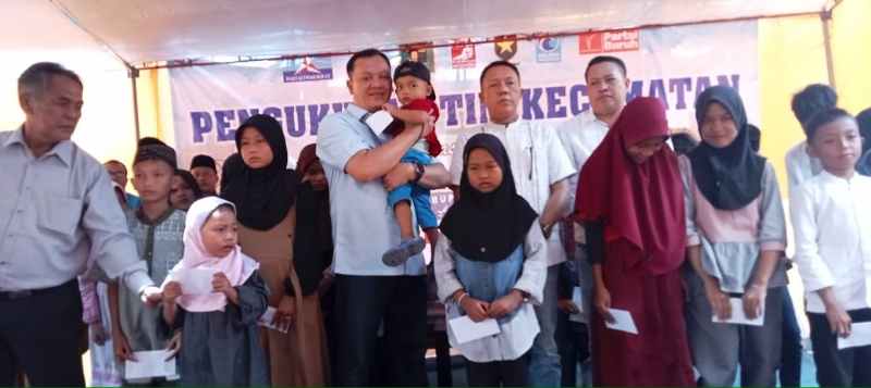 Jika Dapat Amanah !! Aries Sandi – Supriyanto Usung Program Beasiswa Untuk Anak Nelayan & Petani Jika Dapat Amanah !! Aries Sandi – Supriyanto Usung Program Beasiswa Untuk Anak Nelayan & Petani