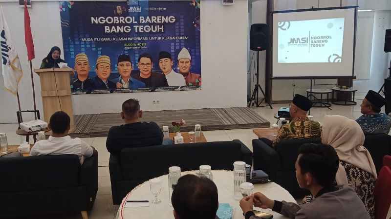 Wali Kota Bandar Lampung, Eva Dwiana Membuka Acara Ngobrol Bareng Teguh Wali Kota Bandar Lampung, Eva Dwiana Membuka Acara Ngobrol Bareng Teguh