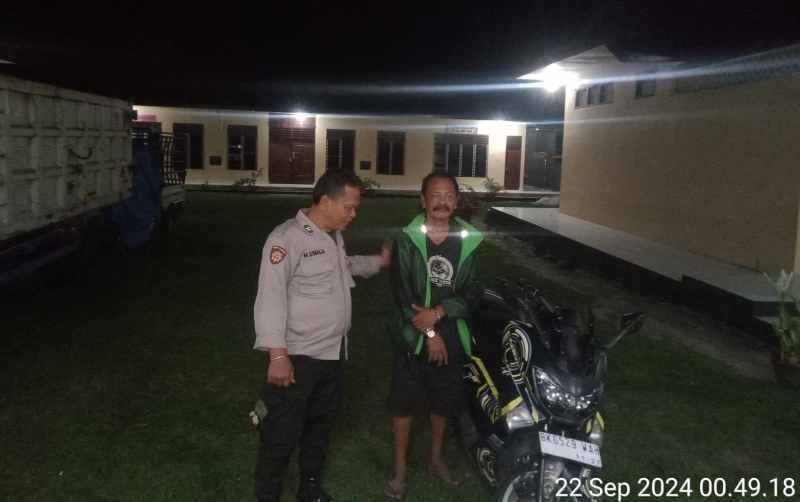 Curi Sepeda Motor, Pensiunan PNS Ditangkap Polsek Tanah Jawa Curi Sepeda Motor, Pensiunan PNS Ditangkap Polsek Tanah Jawa