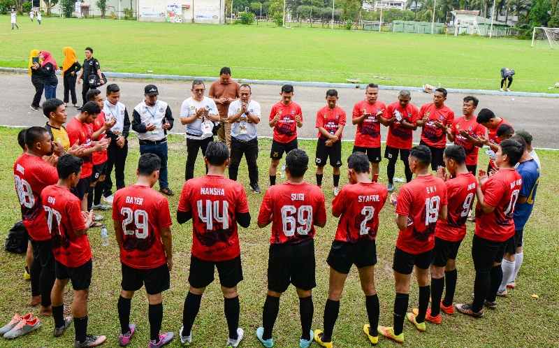 Sergai dan Langkat Bersaing Ketat, Sama-sama Lolos ke 12 Besar Korpri Cup Sergai dan Langkat Bersaing Ketat, Sama-sama Lolos ke 12 Besar Korpri Cup