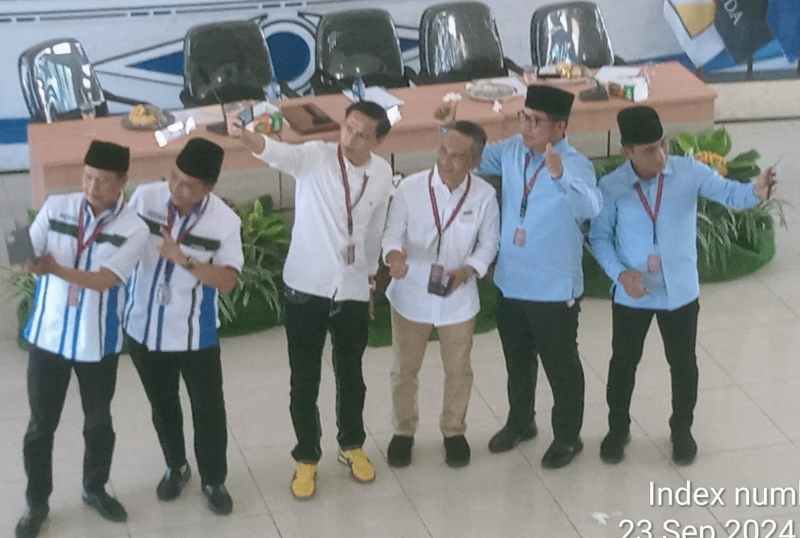 3 Paslon Cabup Kaur Perang Retorika, Saat Kata Sambutannya 3 Paslon Cabup Kaur Perang Retorika, Saat Kata Sambutannya