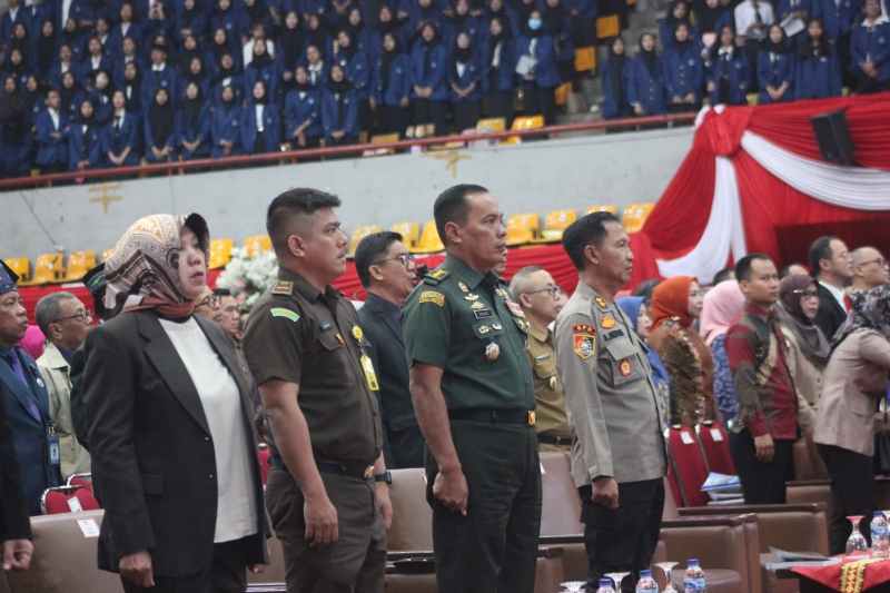 Kasrem 043/Gatam Hadiri Rapat Luar Biasa Senat Unila Dalam Rangka Dies Natalis ke-59 Kasrem 043/Gatam Hadiri Rapat Luar Biasa Senat Unila Dalam Rangka Dies Natalis ke-59