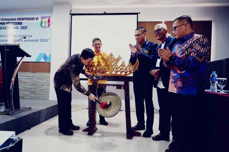 Dibuka Pj.Bupati, PWI Pringsewu Gelar Konferkab VI Dibuka Pj.Bupati, PWI Pringsewu Gelar Konferkab VI