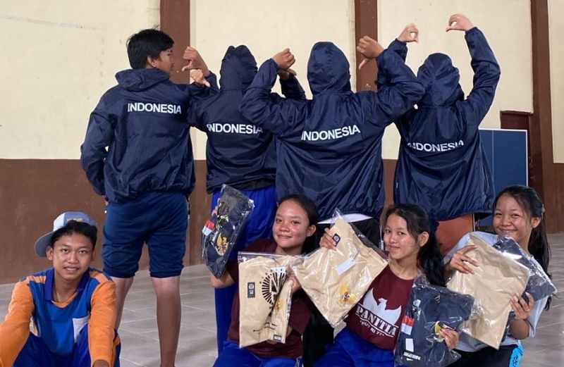 Tim Kesenian SMAN 1 Terusan Nyunyai LamTeng Ikuti Ajang Festival Tari Topeng di Korea Selatan Tim Kesenian SMAN 1 Terusan Nyunyai LamTeng Ikuti Ajang Festival Tari Topeng di Korea Selatan