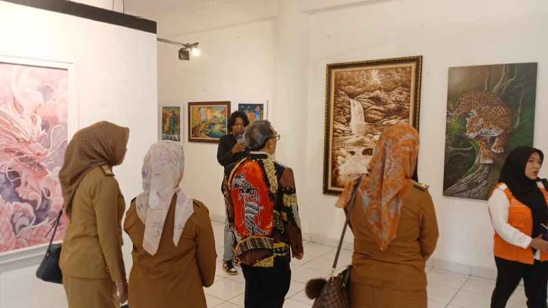 77 Perupa Lampung, Palembang, Jambi Ikuti Pameran “Lampung Helau” 77 Perupa Lampung, Palembang, Jambi Ikuti Pameran “Lampung Helau”