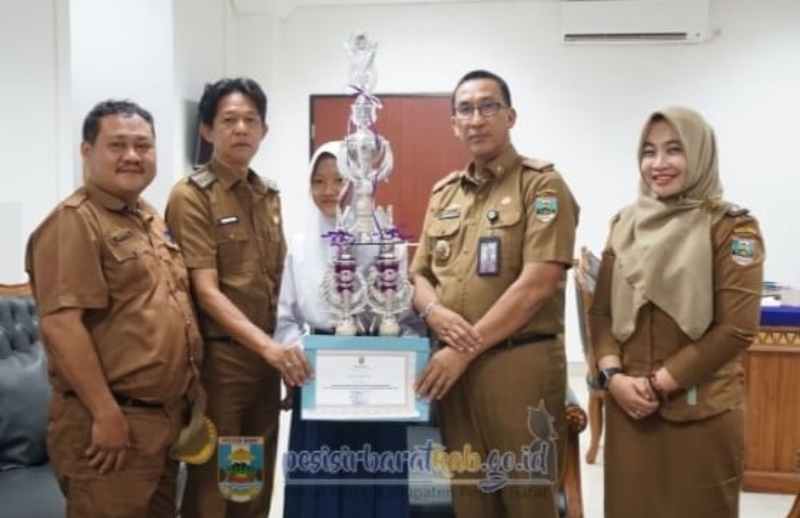 Jon Edwar: Sekolah Harus Berperan Aktif Melestarikan Bahasa Lampung Jon Edwar: Sekolah Harus Berperan Aktif Melestarikan Bahasa Lampung