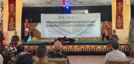 Festival Kebudayaan Daerah Kabupaten Way Kanan Tahun 2024 Dibuka Raden Adipati Surya Festival Kebudayaan Daerah Kabupaten Way Kanan Tahun 2024 Dibuka Raden Adipati Surya