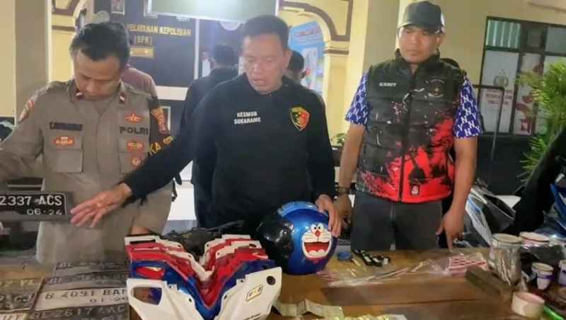 Helm Doraemon Bongkar Sindikat Pemalsuan Motor, Polisi Imbau Warga Agar Waspada Helm Doraemon Bongkar Sindikat Pemalsuan Motor, Polisi Imbau Warga Agar Waspada