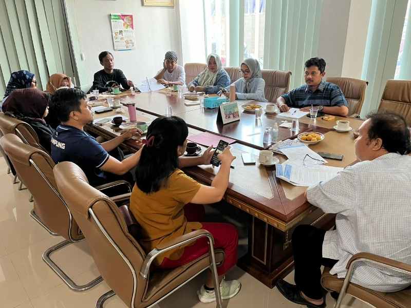 PWI Lampung Gelar Pelatihan Editing Media Siber 15 Oktober Mendatang PWI Lampung Gelar Pelatihan Editing Media Siber 15 Oktober Mendatang