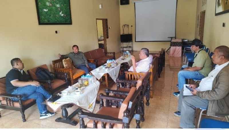 Region Head 3 Tri Septiono Lakukan Inspeksi Memastikan Proses Operasional Teh Kebun Semugih Excellent Region Head 3 Tri Septiono Lakukan Inspeksi Memastikan Proses Operasional Teh Kebun Semugih Excellent