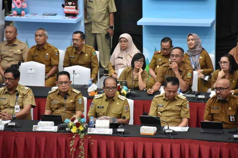 Pj. Gubernur Lampung Hadiri Rakor Pengendalian Inflasi 2024 di Jakarta Pj. Gubernur Lampung Hadiri Rakor Pengendalian Inflasi 2024 di Jakarta