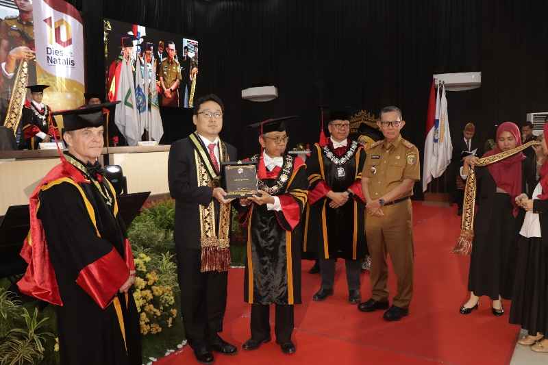 Sekdaprov Hadiri Dies Natalis ITERA ke-10, Tekankan Pentingnya Inovasi untuk Kesejahteraan Masyarakat Sekdaprov Hadiri Dies Natalis ITERA ke-10, Tekankan Pentingnya Inovasi untuk Kesejahteraan Masyarakat