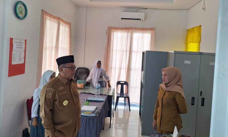 Pjs Bupati Sergai Sidak, Tekankan Disiplin dan Pelayanan Prima ASN Pjs Bupati Sergai Sidak, Tekankan Disiplin dan Pelayanan Prima ASN