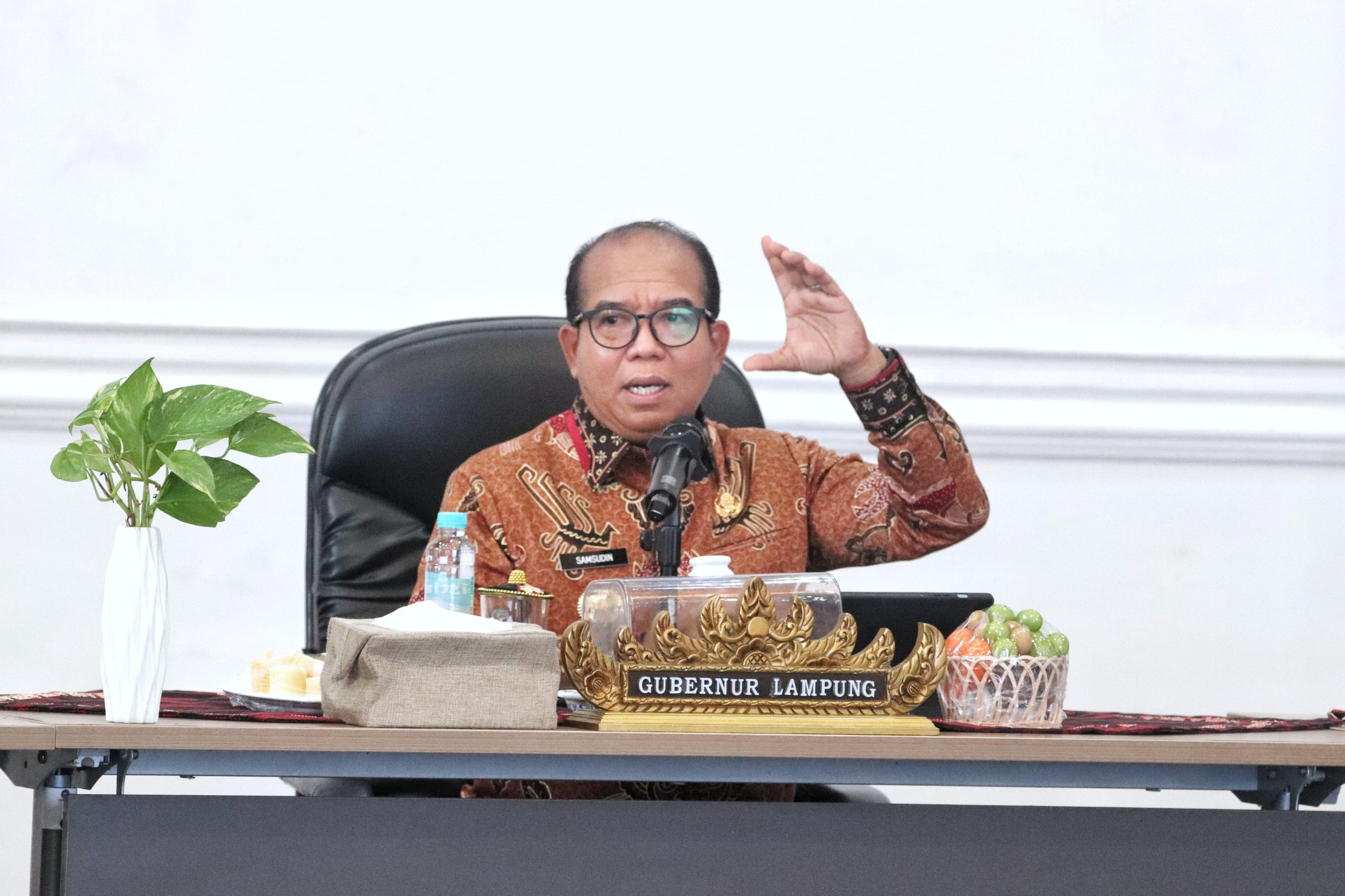 Gelar High Level Meeting, Pj. Gubernur Samsudin Tekankan Langkah Konkret untuk Cegah Inflasi Gelar High Level Meeting, Pj. Gubernur Samsudin Tekankan Langkah Konkret untuk Cegah Inflasi