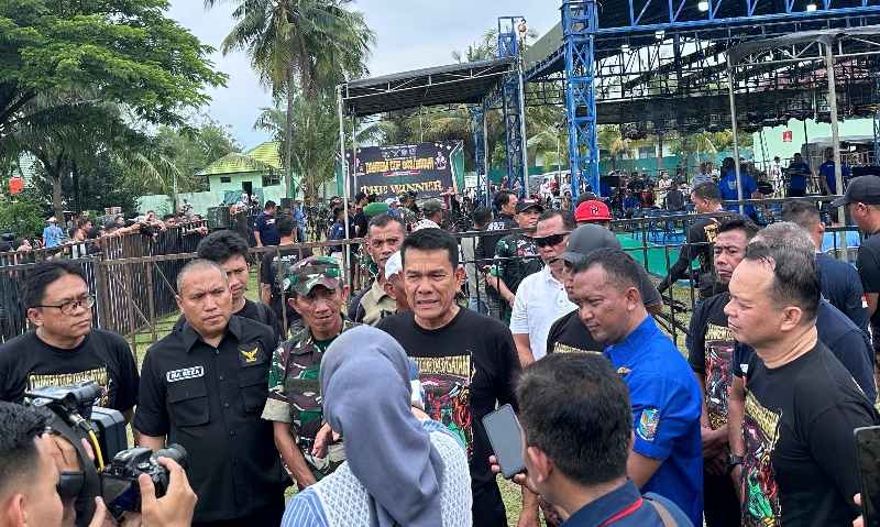 Danrem 043/Gatam Buka Lomba Burung Kicau Dalam Rangka Memperingati HUT ke-79 TNI Danrem 043/Gatam Buka Lomba Burung Kicau Dalam Rangka Memperingati HUT ke-79 TNI