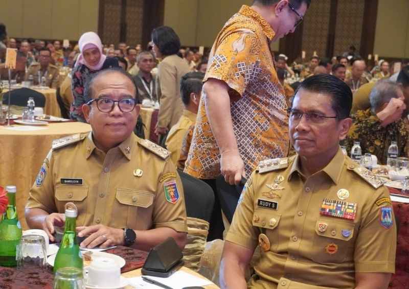 Pj Gubernur Lampung Hadiri Rakornas Pemantapan Implementasi dan Keberlanjutan LMS Pamong Desa Pj Gubernur Lampung Hadiri Rakornas Pemantapan Implementasi dan Keberlanjutan LMS Pamong Desa