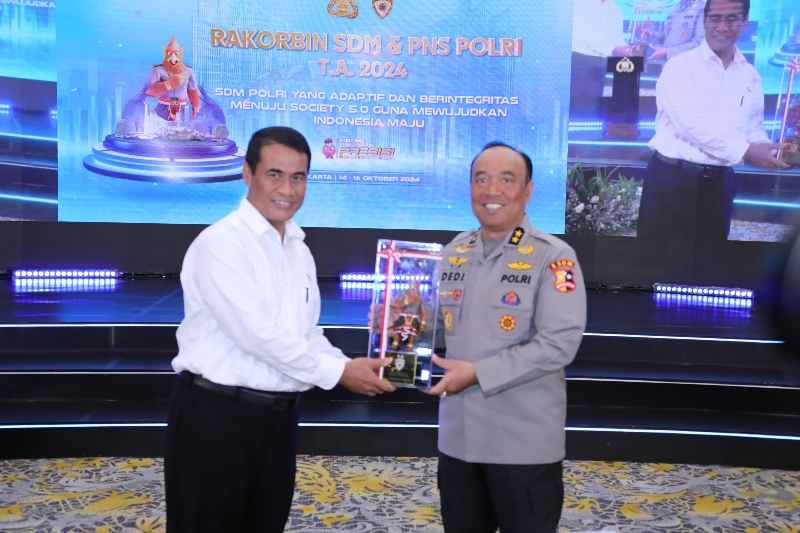 Realisasikan Sinergitas Polri – Kementan, SSDM Polri Buka Rekrutmen 2025 Jalur Bakomsus Lulusan SMK Pertanian Realisasikan Sinergitas Polri – Kementan, SSDM Polri Buka Rekrutmen 2025 Jalur Bakomsus Lulusan SMK Pertanian