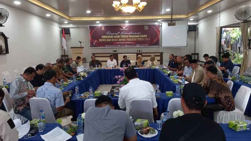 Gelar Rakor Persiapan, KPU Pasaman Tetapkan Jadwal Debat Publik Paslon Gelar Rakor Persiapan, KPU Pasaman Tetapkan Jadwal Debat Publik Paslon