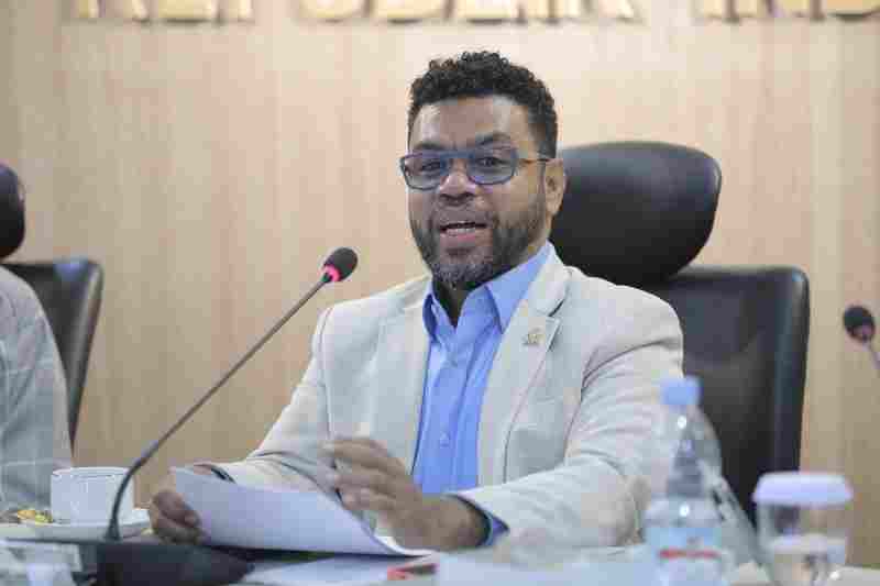 Ketua Komite III DPD RI meminta keadilan untuk Supriyani Ketua Komite III DPD RI meminta keadilan untuk Supriyani