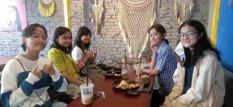 Club Imaji Gelar Pameran “Forever Young” di Semarang Club Imaji Gelar Pameran “Forever Young” di Semarang