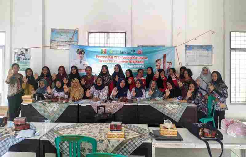 Pertemuan Keluarga Berbasis Kelompok Kegiatan, Pekon Batukeramat Pertemuan Keluarga Berbasis Kelompok Kegiatan, Pekon Batukeramat