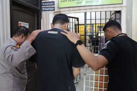 Satresnarkoba Polres Tanggamus Tangkap Pengedar Sabu, Barang Bukti 75,16 Gram Diamankan Satresnarkoba Polres Tanggamus Tangkap Pengedar Sabu, Barang Bukti 75,16 Gram Diamankan