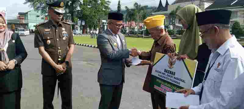 Peringatan Hari Pahlawan, Bupati Pasaman Gelar Upacara Bendera Peringatan Hari Pahlawan, Bupati Pasaman Gelar Upacara Bendera