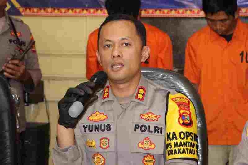 Kapolres Pringsewu Imbau Petani Tidak Sembarangan Parkir Mesin Bajak Sawah Kapolres Pringsewu Imbau Petani Tidak Sembarangan Parkir Mesin Bajak Sawah