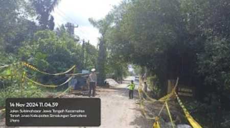 Profesionalisme Polri dalam Menjaga Kamtibmas: Pengamanan Perbaikan Jalan di Tanah Jawa Profesionalisme Polri dalam Menjaga Kamtibmas: Pengamanan Perbaikan Jalan di Tanah Jawa