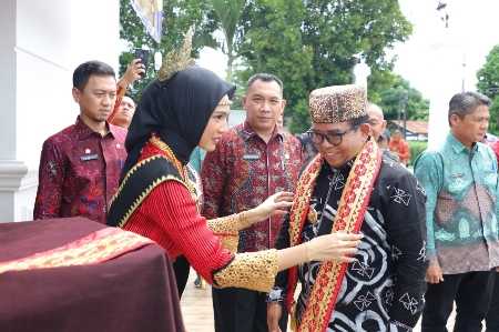 Pj. Gubernur Samsudin Hadiri Rakor Kadispora Kabupaten/Kota se-Provinsi Lampung Pj. Gubernur Samsudin Hadiri Rakor Kadispora Kabupaten/Kota se-Provinsi Lampung