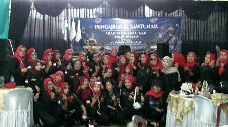 Srikandi DPD GRIB Jaya Provinsi Lampung, Beri Selamat Kepada Ketua H.S. Ramelan Srikandi DPD GRIB Jaya Provinsi Lampung, Beri Selamat Kepada Ketua H.S. Ramelan