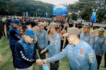 Bawaslu Lampung Gelar Apel Siaga pada Pilkada Serentak 2024 Bawaslu Lampung Gelar Apel Siaga pada Pilkada Serentak 2024